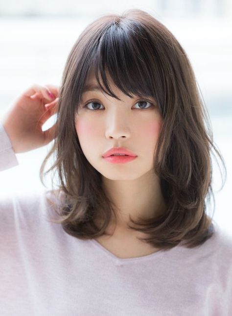 Medium Asian Hair, Middle Length Hair, Shoulder Length Hair With Bangs, Japanese Haircut, Shoulder Length Layered Hair, Medium Cut, Shoulder Hair, Hair Styles 2017, Japanese Hairstyle