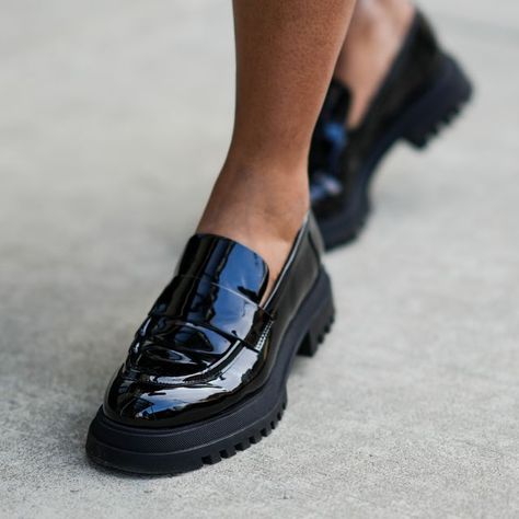 Black Loafers Outfit, Black Patent Loafers, Black Patent Leather Loafers, Loafers Outfit, Patent Loafers, North Face Shoes, Black Suede Loafers, Patent Leather Loafers, Electric Blankets