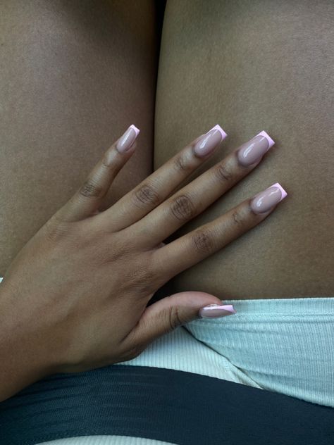 pink french tips acrylic nails Soft Pink French Tip Nails Acrylic, French Nails Ideas Pink, Different Pink French Tip Nails, Nails Acrylic Simple Classy, Pink French Tip With Outline, Pink French Tip Nails Aesthetic, Pink French Tips On Dark Skin, French Tips With Design On Ring Finger, Baby Pink Nails With Design