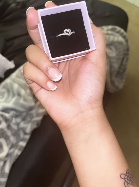 Promise Rings For Girls, Promes Rings, Dior Promise Ring, Heart Promise Rings For Her, Self Promise Ring, Cute Promise Rings Girlfriends Silver, Promis Ring Aesthetic, Promise Ring Notes For Her, Good Promise Ring