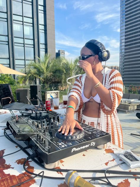 #dj #femaledj #music #poolparty#poolpartyoutfit #pioneerdj#recordbox Female Dj Aesthetic, Dj Aesthetic, Record Box, Female Dj, Dj Photos, Pool Party Outfits, Dj, Pool, Music