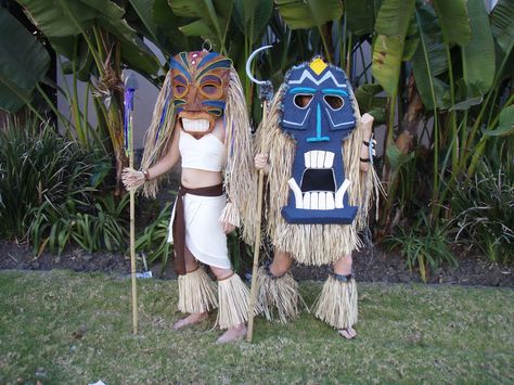 Tikis Tiki Costume Women, Tiki Costume Diy, Tiki Costume, Hawaiian Halloween, Tiki Halloween, Disney Princess Birthday Party, Hawaiian Tiki, Tiki Decor, Hawaiian Luau Party