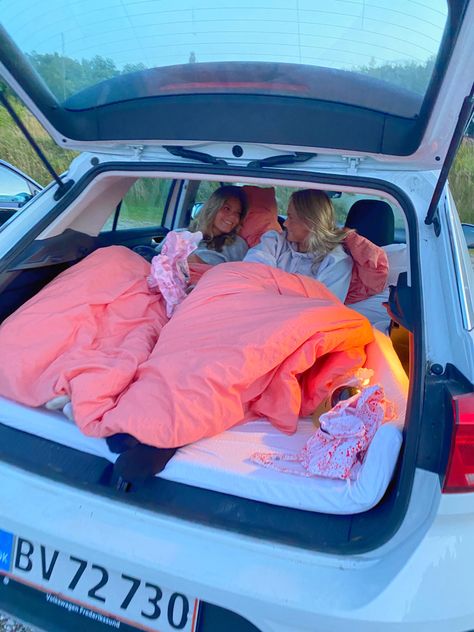 Bestie Road Trip, Road Trip With Bestie, Trip With Bestie, Birthday Road Trip, Bestie Bucket List, Road Trip Stuff, The Summer Of Broken Rules, Stuff To Do With Friends, Things To Do Together