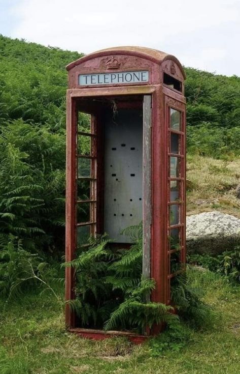 Building Reference Photos For Artists, Telephone Box Aesthetic, Old Telephone Aesthetic, Old Buildings Aesthetic, Old Ruins, Old Telephone, Growth And Decay, Reference Photos For Artists, Telephone Box