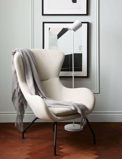 London Downtown, Armchair Decor, Modern Rocking Chair, Rocking Armchair, Cosy Corner, Arm Chairs Living Room, Arne Jacobsen, Room Decor Bedroom Teenage, Room Decor Bedroom