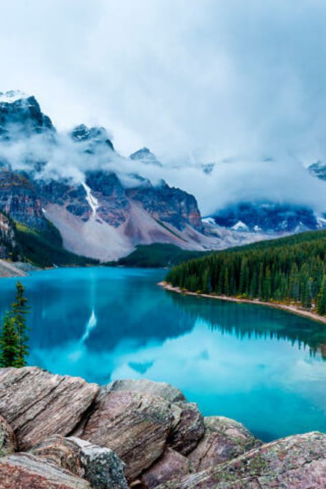 Banff National Park, is Canada's oldest national park, established in 1885. Situated in Alberta's Rocky Mountains, 110–180 kilometers west of Calgary, Banff encompasses 6,641 square kilometers of mountainous terrain, with many glaciers and ice fields, dense coniferous forest, and alpine landscapes. Alberta Rocky Mountains, Canada Rocky Mountains, Abraham Lake Alberta, Rocky Mountains Canada, Glacier National Park Trip, Coniferous Forest, Grad Trip, Canada Summer, Many Glacier