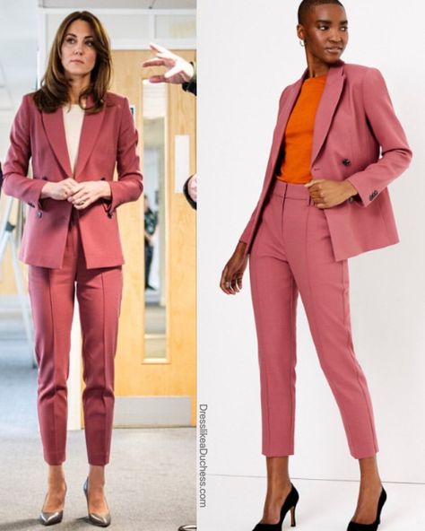 Kate Middleton in Dark Rose Marks & Spencer Pantsuit for NHS Call Center Visit - Dress Like A Duchess Call Center Outfit, Kate Middleton In Pink, Kate Middleton Suit, Casual Kate Middleton, Kate Middleton Wimbledon, Kate Middleton Legs, Kate Middleton Pregnant, Kate Fashion, Kate Middleton Style Outfits