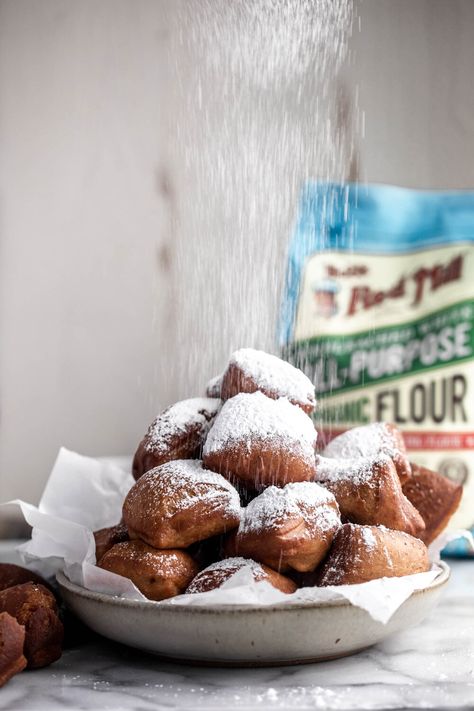 Pumpkin Spice Beignets - Cooking with Cocktail Rings Beignet Recipe, Spice Combinations, Types Of Desserts, Filled Donuts, Fall Dishes, Avocado Chicken Salad, Fall Desserts, Beignets, Easy Baking