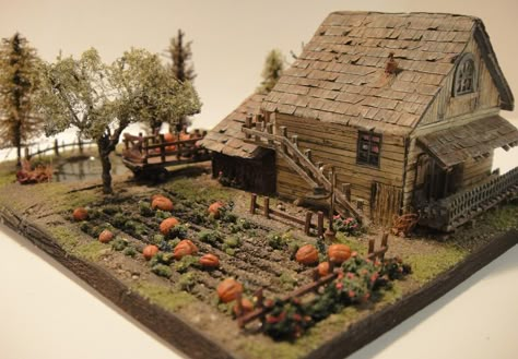 Farm Model Project, Miniature Cottage Diy, Miniature Landscape Model, Miniature Model Dioramas, Miniature Scenes Dioramas, Diorama Ideas Models, Miniature Diaroma, Model Houses Miniatures, Miniature Model Making