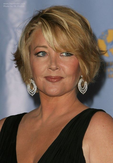 Melody Thomas Scott, Hair Stail, Scott Thomas, Short Shag Hairstyles, Short Shag, Layered Bob Hairstyles, Shag Hairstyles, Classic Hairstyles, Reese Witherspoon