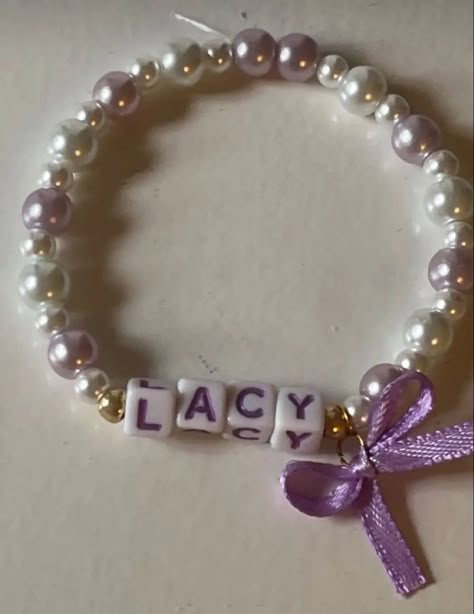 Music Inspired Bracelets, Laufey Inspired Bracelet, Olivia Rodrigo Jewelry Ideas, Olivia Rodrigo Gift Ideas, Bracelet Ideas Words, Guts Bracelet, Olivia Bracelet, Cute Friendship Bracelets, Guts Tour