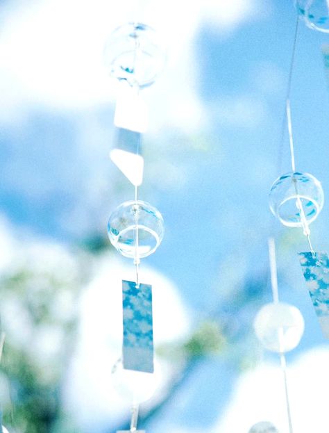 Blue Japanese Aesthetic, Yuki Core, Genshin Anemo, Rain Collector, Layout Wallpaper, Japanese Wind Chimes, Chinese Aesthetic, Light Blue Aesthetic, Tablet Wallpaper