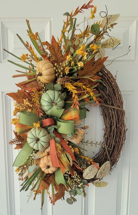 Oval Grapevine Fall Wreaths, Fall Color Decor Living Rooms, Fall Grapevine Wreath Ideas, Candlestick Arrangements, October Decor, Elegant Fall Wreaths, Fall Door Decor, Wreaths Fall, Fall Decor Wreaths