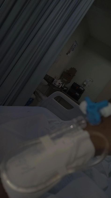 In The Hospital Pictures, Real Hospital Snaps, Fake Snap Pics Hospital, Hospital Bed Snap, Hospital Fake Snap, Hospital Snap Story, Fake Snap Hospital, Fake Hospitalized Snaps, Admit In Hospital Hand Snap