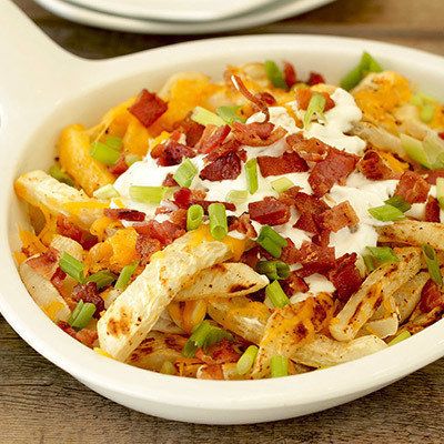 Turnip Fries, Healthy Junk Food, Baked Potato Toppings, Hungry Girl Recipes, French Fries Recipe, Veggie Fries, Potato Toppings, Food Swap, Fries Recipe