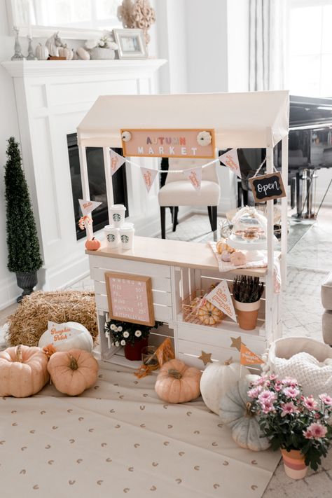 Autumn Market, Autumn Fair, Pop Up Cafe, Fall Market, Summer Lemonade, Market Stands, Plastic Pumpkins, Market Stall, Cute Letters