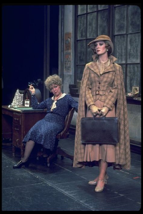 Dorothy Loudon & Sandy Faison in Annie. 1977 Broadway. Six Broadway Costumes, Annie Costumes Orphan, Annie The Musical Costumes, Annie Musical Set Design, Annie On Broadway, Miss Hannigan, Annie Costume, Annie Musical, Annie Grace