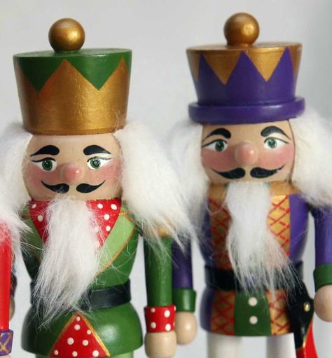 Angry Faces, Nutcracker Christmas Party, Wooden Nutcracker, Crazy Night, Felt Christmas Decorations, Wooden Doll, Wooden Dolls, Nutcracker Christmas, Holiday Diy