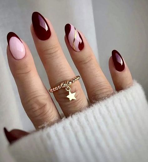 Gel Nail Designs Maroon, Fall Nail Designs Wine Color, Oval Nails Burgundy, Nails For The Holidays Seasons, Medium Round Nails Designs, Maroon Autumn Nails, Maroon Almond Nails Design, Cherry Cola Nails Designs, Thanksgiving Nails Maroon