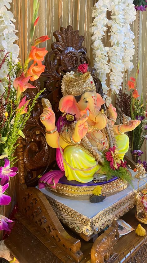 Ganpati At Home Snap, Ganpati Bappa At Home Snap, Ganpati Bappa Snapchat Story, Ganpati Snapchat Story, Ganesh Chaturthi Snap, Ganpati Bappa Snap, Ganpati Snap, Ganpati Bappa Aesthetic, Ganpati Aesthetic