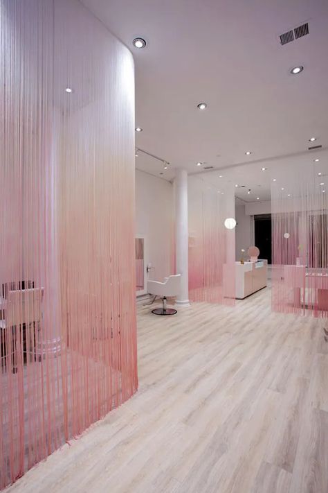 Beauty Bar Salon, Glam Seamless, Salon Interior Design Ideas, Nail Salon Interior Design, Beauty Salon Interior Design, Nail Salon Interior, Esthetician Room Decor, Spa Room Decor, Hair Salon Interior