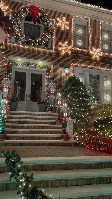 Holiday things to do NYC, Christmas lights NYC, Dyker Heights Holiday Brooklyn Christmas, Dyker Heights, Outdoor Christmas Decoration Ideas, Outdoor Decoration Ideas, Cozy Holiday Decor, Christmas Entry, Lights For Christmas, Christmas House Lights, Christmas Dreaming