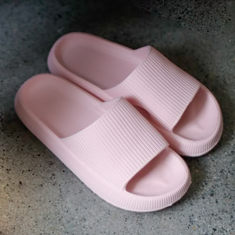 Rosa Pink Aesthetic, Elegant Shoes Heels, Aesthetic Amazon, Pillow Slides, Trendy Slippers, Casual Shoes Women Sneakers, Bathroom Slippers, Sandal Style, Cute Shoes Heels