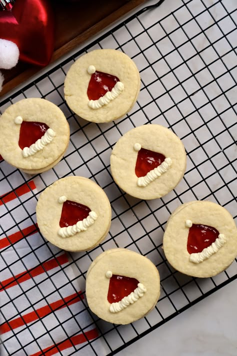 Santa Hat Cookies Cookies For Santa Recipe, Santa Hat Cookies Decorated, Santa Hat Cookies, Santa Recipes, Funny Cookies, Cookies Soft And Chewy, Buttery Sugar Cookies, Apple Pie Cookies, Christmas Jam