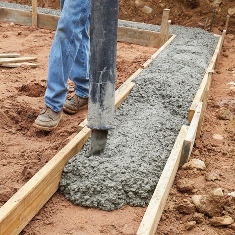 What Goes Into Pouring a Strong Foundation? Small House Additions, Pouring Concrete Slab, Brick Foundation, Footing Foundation, Garden Activity, Home Foundation, Diy Foundation, Pouring Concrete, Rigid Insulation