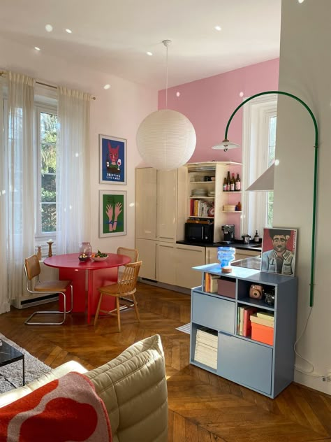 Colorful Apartment, Deco Studio, Apartment Decor Inspiration, French Countryside, Spacious Living Room, Apartment Inspiration, Living Room Inspo, Dream House Decor, Interior Inspo