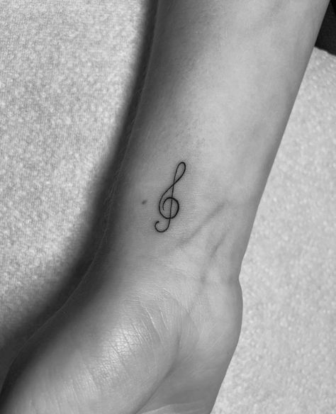 When Words Fail Music Speaks Tattoo, Tattoo Ideas Female Music, Tattoo Ideas Music Notes, Small Music Note Tattoo, Nashville Tattoos, Tattoo Ideas Music, Moon Tattoo Wrist, Small Music Tattoos, Notes Tattoo