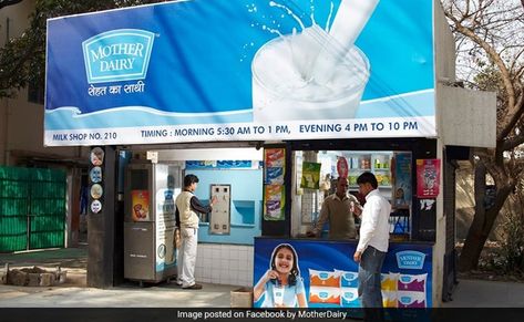 Mother Dairy to hike milk prices by Rs 2/litreMother Dairy has decided to hike milk prices by Rs 2 per litre in Delhi-NCR market with effect from Tues... #NDTVNews Check more at https://urdupresss.com/top-stories/mother-dairy-to-hike-milk-prices-by-rs-2-per-litre-from-tommorow-3639137/ Dairy Shop, Mother Dairy, Dairy Industry, Household Budget, Business Colors, Milk Shop, Milk And Cheese, Oil Industry, Edible Oil