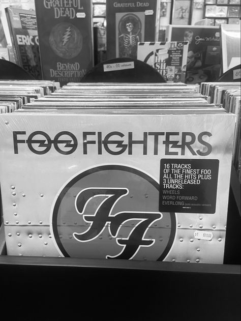 foo fighters vinyl #vinyl #aesthetic #vinylshop #foofighters #music Foo Fighters Aesthetic, Foo Fighters Vinyl, Foo Fighters Poster, Vinyl Aesthetic, Dark Pictures, Foo Fighters, Grateful Dead, Phone Themes, Funny Things