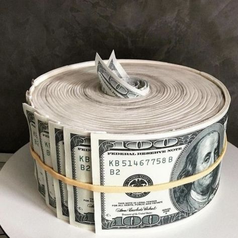 Money Birthday Cake, Money Birthday, Money Cake, Federal Reserve Note, Creative Birthday Cakes, Cakes For Men, Cake Decorating Tutorials, How To Get Money, Cake Decorating