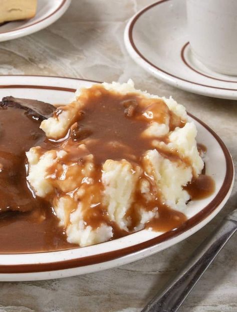 Brown Gravy Mix Recipe, Kfc Gravy Recipe, Brown Gravy Packet, Homemade Brown Gravy, Brown Gravy Recipe, Mashed Potatoes And Gravy, Potatoes And Gravy, Pork Gravy, Gravy Packet