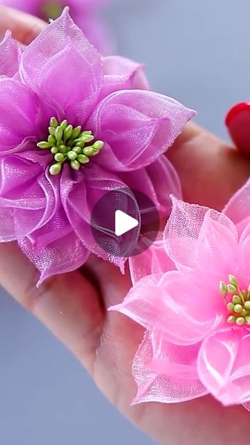 MiLena on Instagram: "Organza Flowers #diy #handmade #ideas" Organza Ribbon Flowers Diy, Organza Flowers How To Make, Organza Flowers Diy, Organza Ideas, Broach Ideas, Flower Brooch Handmade, Fabric Brooches, Flower Fall, Ribbon Flower Tutorial