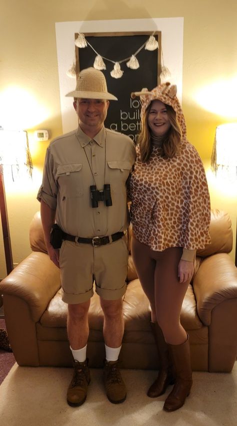 Mens Zoo Keeper Costume, Zoo Keeper Costume, Halloween Couples, Zoo Keeper, Halloween 2022, Couple Halloween, Couple Halloween Costumes, Couples Costumes, Halloween Costume