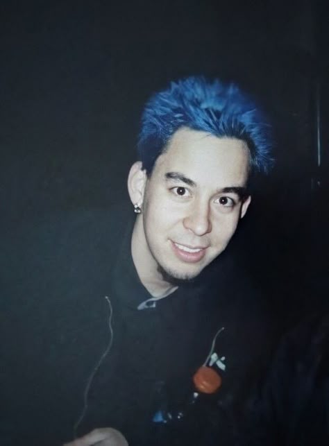 Mike Shinoda Blue Hair, Powerman 5000, Emily Armstrong, Linking Park, Linkin Park Chester, Park Pictures, Mike Shinoda, Chester Bennington, Frank Iero