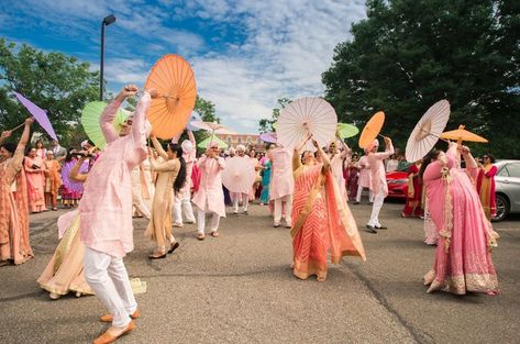 Cool New Baraat Ideas For Your Upcoming Wedding! Baarat Entry, Baraat Entry, Fall Jewel Tones, Small Floral Arrangements, Wedding Hacks, Cinema Wedding, Wedding Invitation Background, Entry Ideas, Indian Wedding Planning