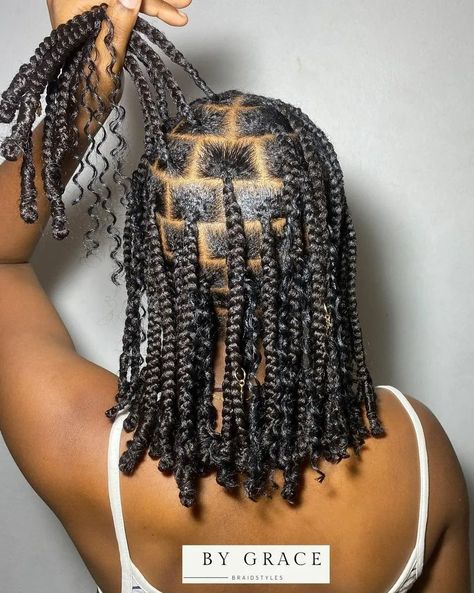 Large Short Knotless Braids With Curls, Jumbo Knotless Box Braids Short, Bob Braids Hairstyles Short, Short Braided Styles, Short Jumbo Knotless Box Braids, Bob Length Braids, Bob Hairstyles With Braids, Braided Hairstyles Bob, Knotless Bob Box Braids