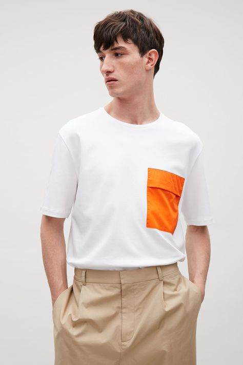 Minimalist Cotton T-shirt With Boxy Fit, Modern White Cotton T-shirt, Relaxed White T-shirt For Streetwear, Modern Oversized White T-shirt, Modern White Boxy Fit T-shirt, Cos Man, Cocktail Dress Code, T-shirt Photography, Cyberpunk Clothes