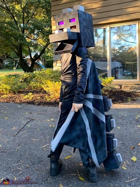 Ender Dragon Costume, Minecraft Halloween Costume, Minecraft Birthday Card, Dragon Halloween Costume, Minecraft Costumes, Minecraft Ender Dragon, Ender Dragon, Dragon Halloween, Minecraft Theme