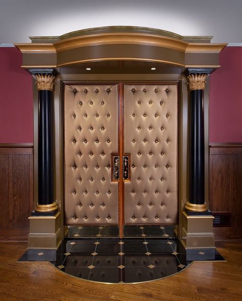 Theater Entrance, Sala Cinema, Entrance Home, Home Theater Room Design, Theater Rooms, Theater Room Design, Movie Room Decor, Media Room Design, Basement Bar Designs