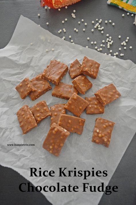 Rice Krispies Fudge Recipe | Rice Krispies Chocolate Fudge Rice Krispies Chocolate, Rice Crispy Squares, Chocolate Rice Crispy, Homemade Chocolate Fudge, Rice Krispies Recipe, Chocolate Rice Krispies, Fudge Chocolate, Recipe Rice, Fudge Recipes Chocolate