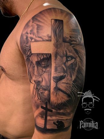 American Arm Tattoo Men, Mens Cross Tattoo, Tattoo Jesus Cristo, Armor Sleeve Tattoo, Jesus Tattoo Sleeve, American Flag Sleeve Tattoo, Religous Tattoo, Tattoo Jesus, Jesus Tattoo Design