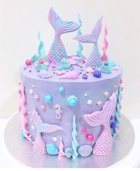 Gökkuşaği Pasta, Ocean Cakes, Little Mermaid Cakes, Mermaid Birthday Party Decorations, Mermaid Theme Birthday Party, Mermaid Birthday Cakes, Sea Cakes, Princess Birthday Cake, Unicorn Birthday Cake