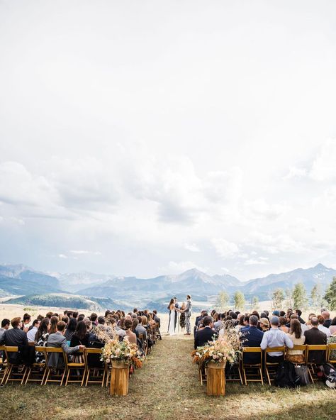 Wedding inspo • Instagram Outdoor Wedding Setup, Mountain Wedding Ceremony, Rustic Mountain Wedding, Wedding Setup, Telluride Colorado, Wedding Set Up, Luxury Event, Wedding Ceremony Decorations, Ceremony Decorations