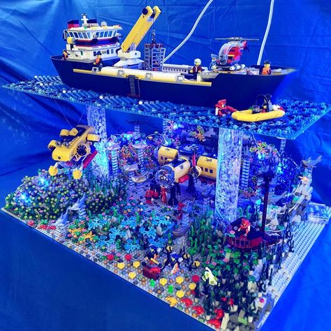 Lego Sea Creatures, Lego Beach Ideas, Lego Underwater, Lego Ocean, Lego Aquarium, Lego Zelda, Big Lego Sets, Lego Botanical, Lego Beach