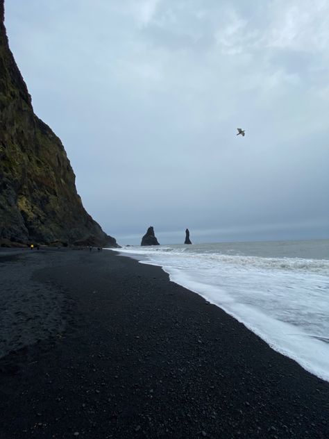 Reykjavik Aesthetic, Iceland Aesthetic, Iceland Beach, Iceland Reykjavik, Iceland Travel, Reykjavik, Beach Aesthetic, Pretty Places, Island Life