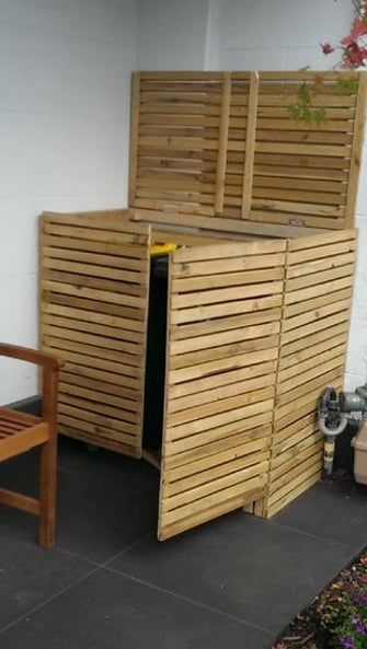 Trash Can / Bin Screen: 6 Steps (with Pictures) Garbage Enclosure, Outdoor Garbage Storage, Garbage Can Shed, Garbage Can Storage, Garbage Shed, Bin Shed, Garbage Storage, Pallet Kitchen, Bin Storage